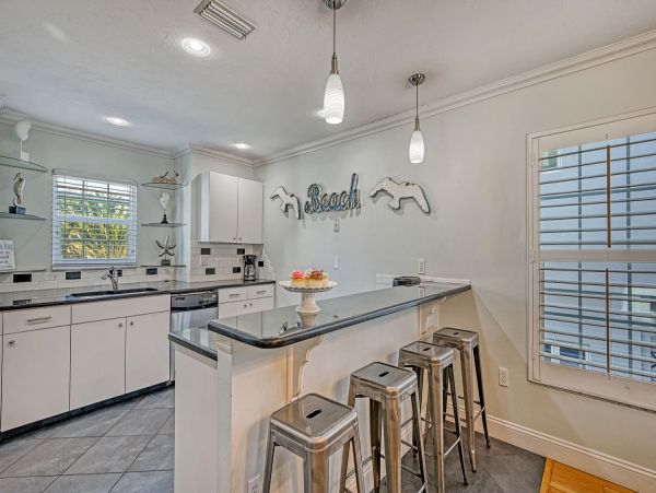 Luxury 4 Bedroom Siesta Key Vacation Home