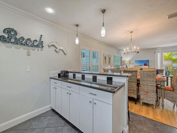 Luxury 4 Bedroom Siesta Key Vacation Home