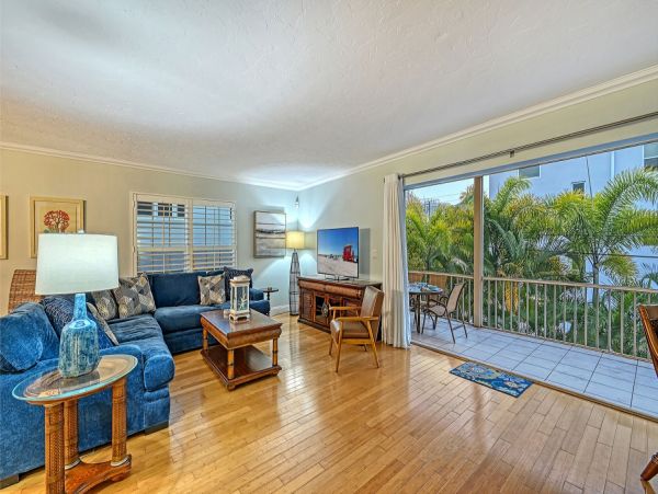 Luxury 4 Bedroom Siesta Key Vacation Home