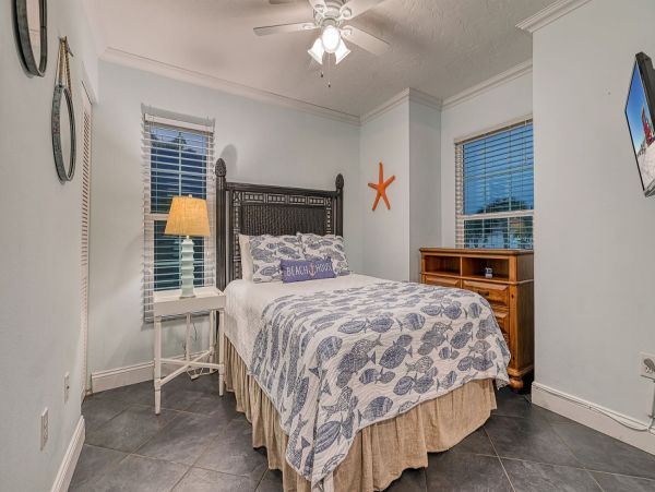 Luxury 4 Bedroom Siesta Key Vacation Home