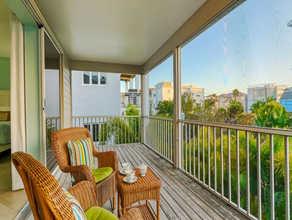Luxury 4 Bedroom Siesta Key Vacation Home
