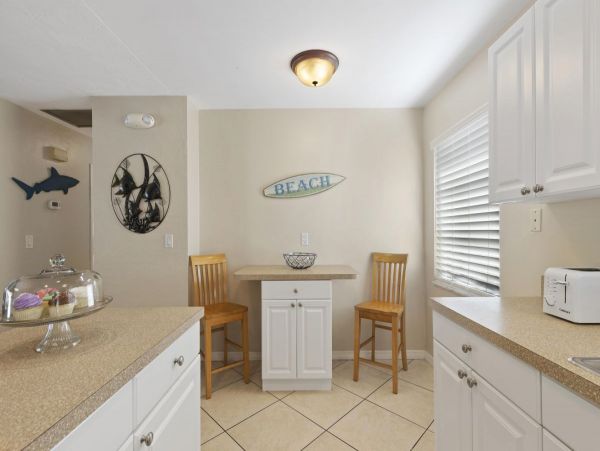Siesta Key Vacation Home Ten Bedroom Walk to Beach