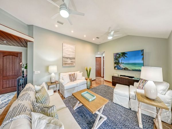 Waterfront Luxury Siesta Key Vacation Home