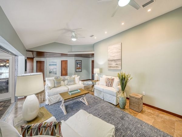 Waterfront Luxury Siesta Key Vacation Home