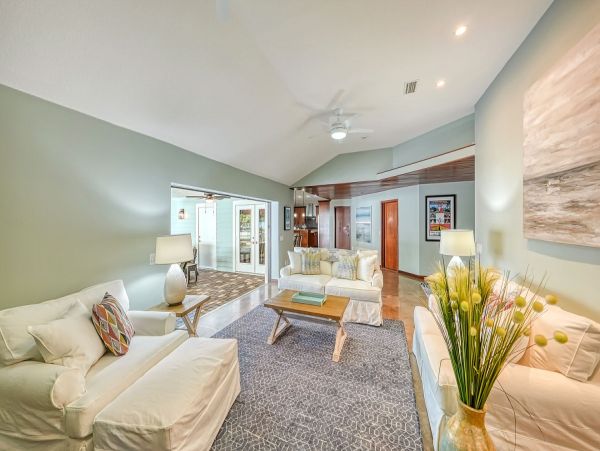 Waterfront Luxury Siesta Key Vacation Home