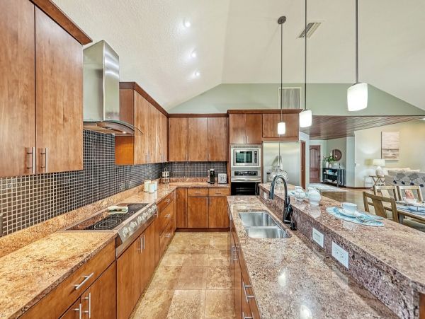 Waterfront Luxury Siesta Key Vacation Home