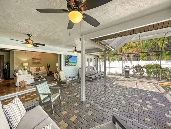 Waterfront Luxury Siesta Key Vacation Home