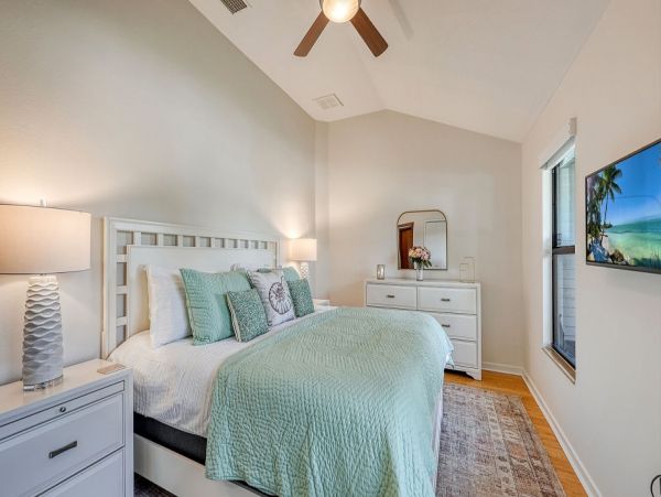 Waterfront Luxury Siesta Key Vacation Home
