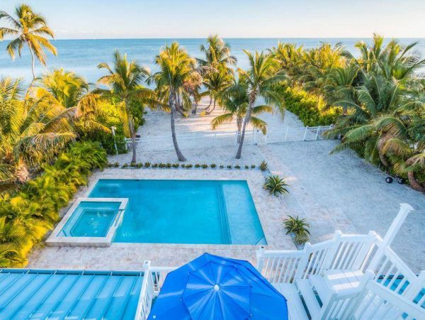 Oceanfront Marathon Vacation Home Five Bedroom