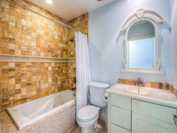 Oceanfront Marathon Vacation Home Five Bedroom