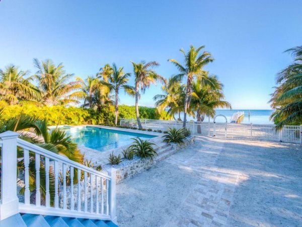 Oceanfront Marathon Vacation Home Five Bedroom