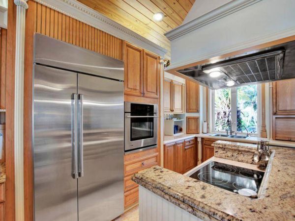 Oceanfront Marathon Vacation Home Five Bedroom