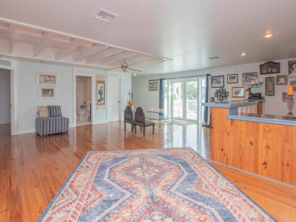 Oceanfront Marathon Vacation Home Five Bedroom