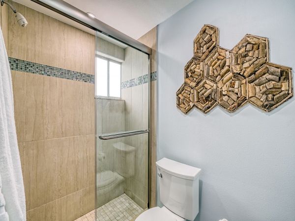 Siesta Key Vacation Rental Three Bedrooms Walk to Beach