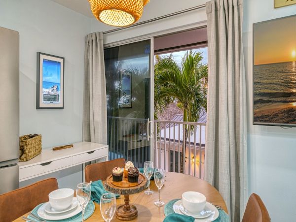 Siesta Key Condo with One Bedroom