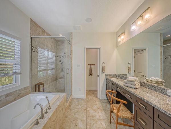 Siesta Key Luxury Vacation Home with Pool, Spa & Private Beach Access