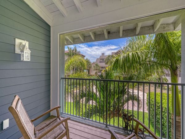 Siesta Key Luxury Vacation Home with Pool, Spa & Private Beach Access