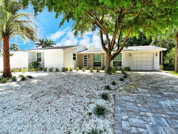 Colorful Siesta Key Vacation Rental Home with Private Pool