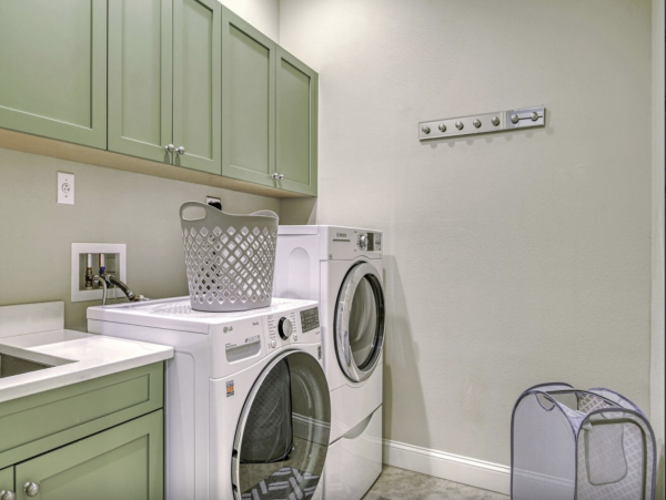 Luxury Waterfront Retreat Walk to Siesta Key Beach