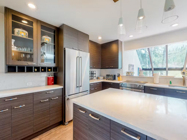 Mountain View home with one min walk to East Vail Shuttle