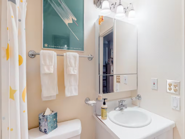 Mountain View home with one min walk to East Vail Shuttle
