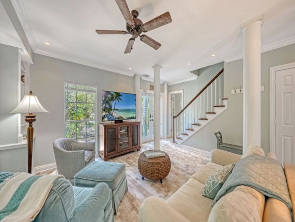 Siesta Key Lovely Vacation Home Away from Home