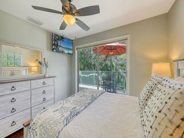 Siesta Key Lovely Vacation Home Away from Home