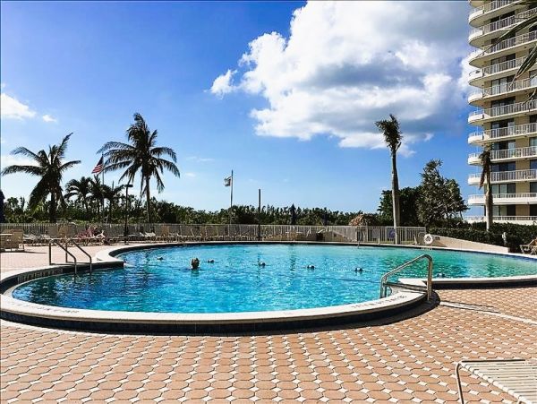 Marco Island Vacation Condo Two Bedroom Gulf Front