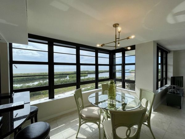 Marco Island Vacation Condo Two Bedroom Gulf Front