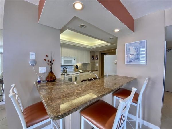 Marco Island Condo 1026947