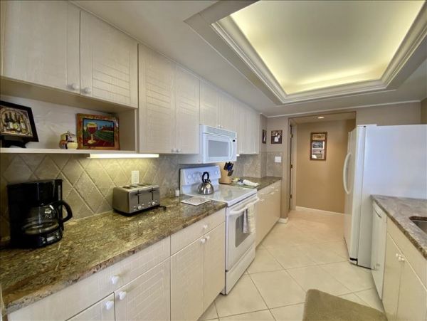 Marco Island Condo 1026947