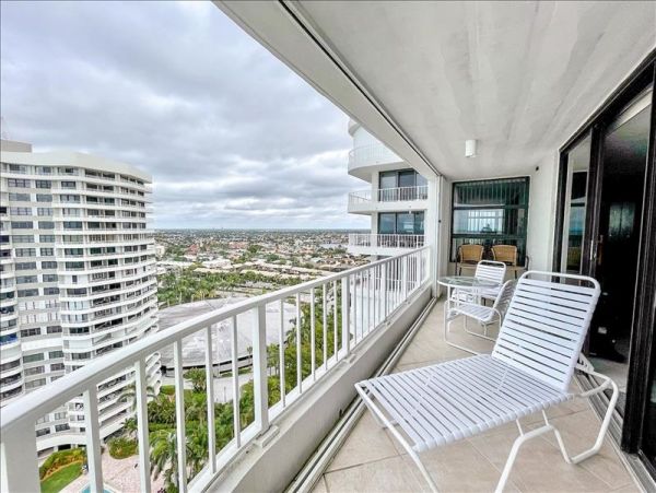 Marco Island Condo 1026947