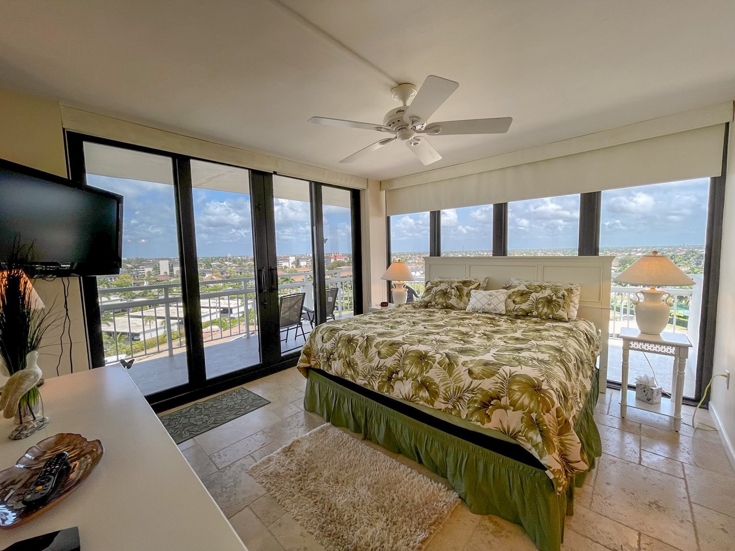 Marco Island Condo 1026948