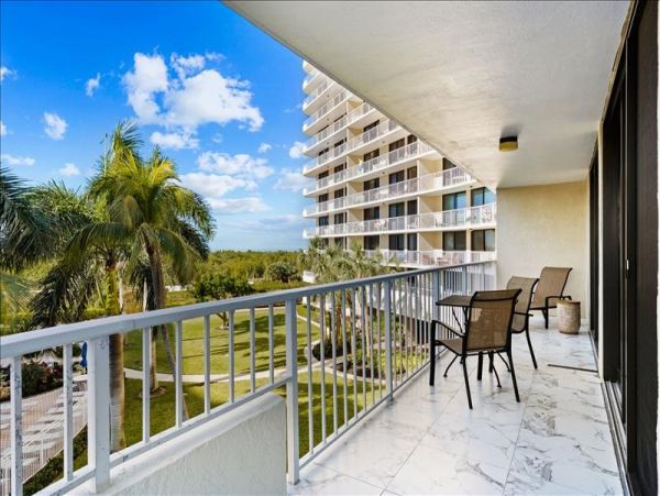 Marco Island Vacation Condo Two Bedroom Gulf Views