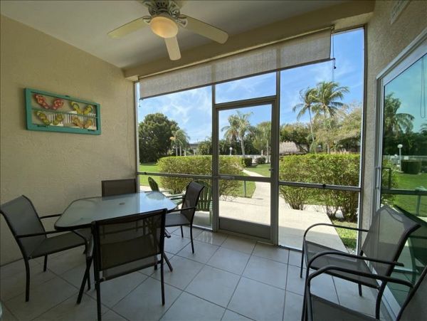 Marco Island Condo 1026951