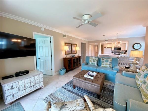 Marco Island Condo 1026956