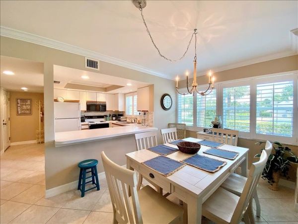 Marco Island Condo 1026956