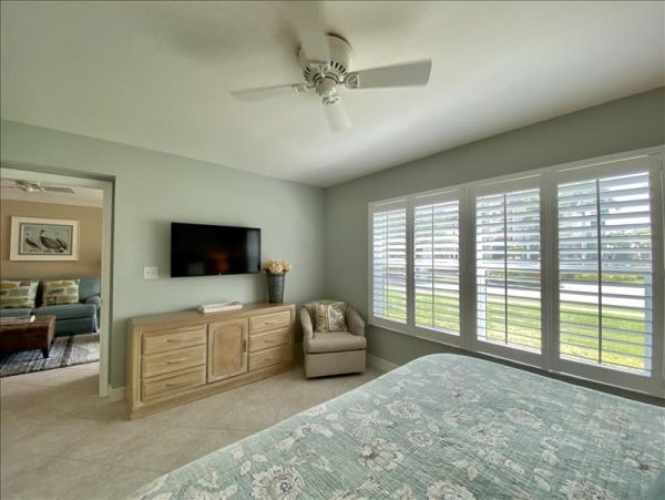 Marco Island Condo 1026956