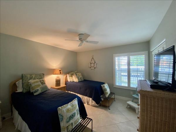 Marco Island Condo 1026956