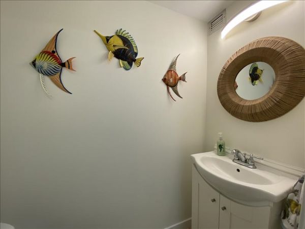 Beach Condo 1 Bedroom 1.5 Bathroom, Pool  in Marco Island