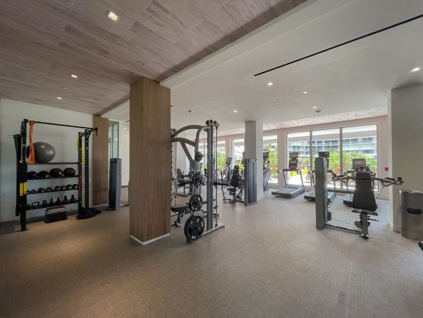 Charming Condo in Marco Island with Great Amenities