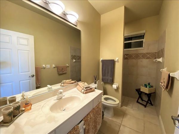Stunning Three Bedroom Vacation Pool Home