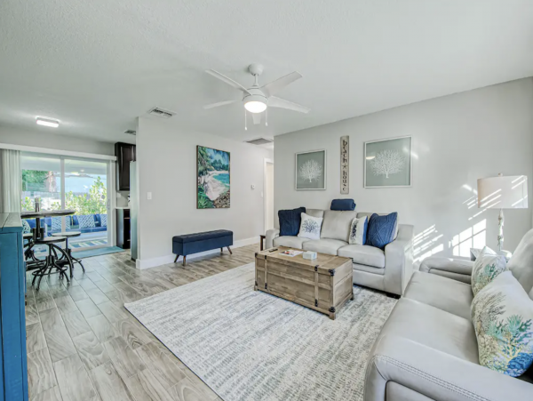 Rent one Side or Both Sides of this Palm Beach Duplex
