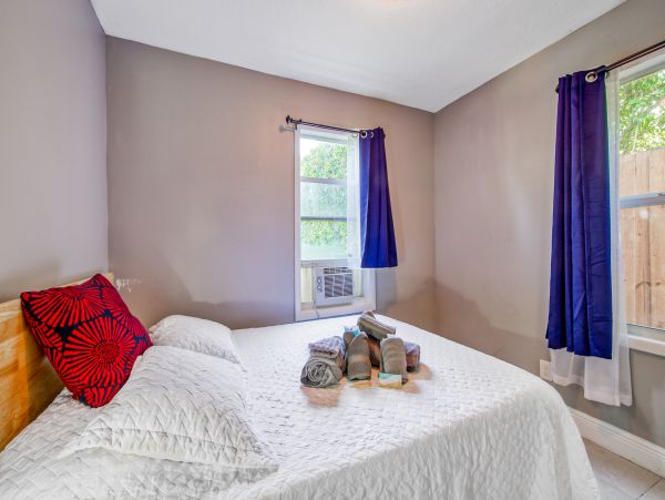 Palm Beach Condo 1026981