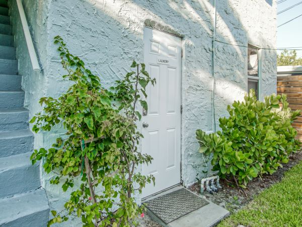 Palm Beach Condo 1026981