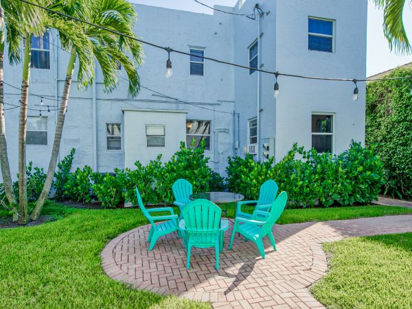 Palm Beach Condo 1026981