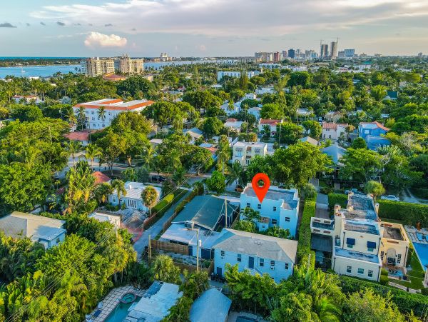 Palm Beach Condo 1026981