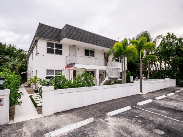 Palm Beach Condo 1026993