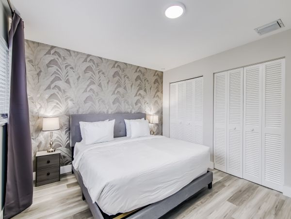 Palm Beach Condo 1026993