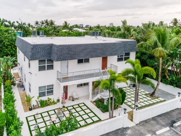 Palm Beach Condo 1026993